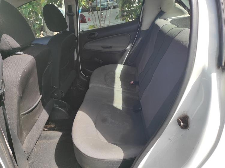 voiture occasion PEUGEOT 206 à la Réunion disponible sur noutlauto.re