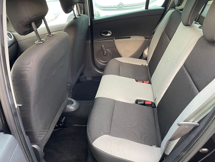 voiture occasion RENAULT CLIO à la Réunion disponible sur noutlauto.re