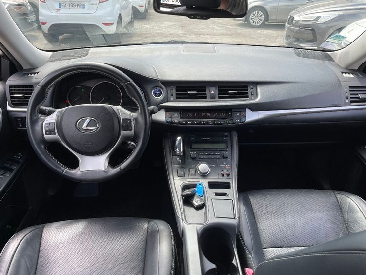 voiture occasion LEXUS CT à la Réunion disponible sur noutlauto.re