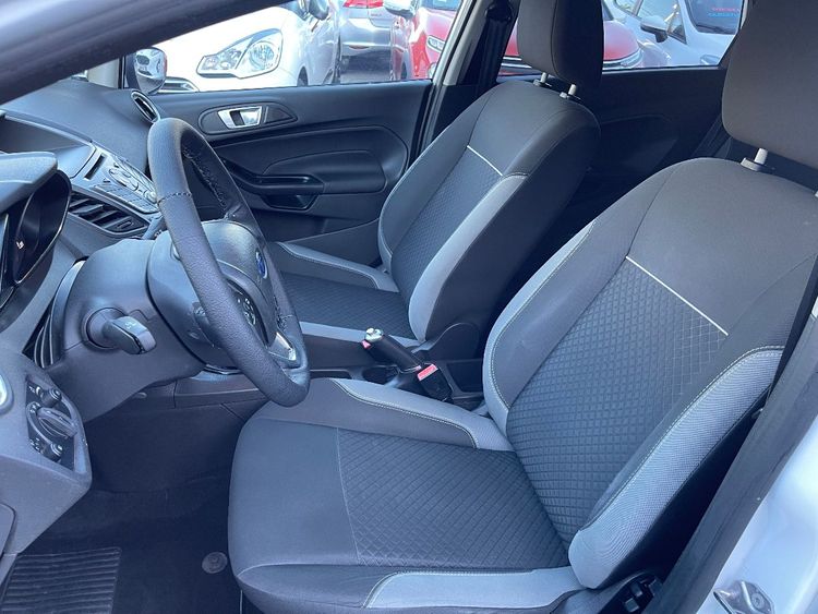 voiture occasion FORD FIESTA à la Réunion disponible sur noutlauto.re