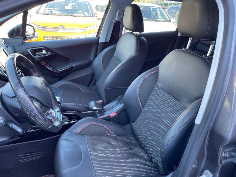voiture occasion PEUGEOT 2008 à la Réunion disponible sur noutlauto.re