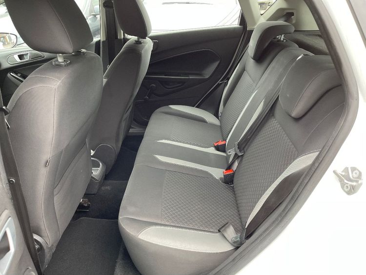 voiture occasion FORD FIESTA à la Réunion disponible sur noutlauto.re
