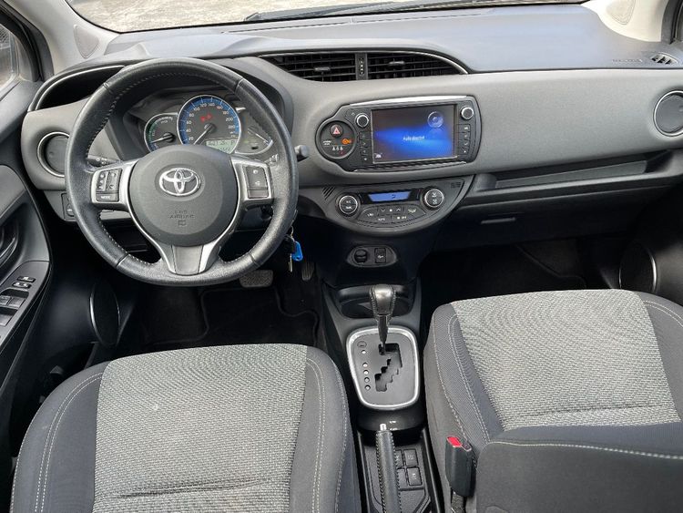 voiture occasion TOYOTA YARIS à la Réunion disponible sur noutlauto.re