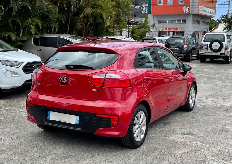voiture occasion KIA RIO à la Réunion disponible sur noutlauto.re