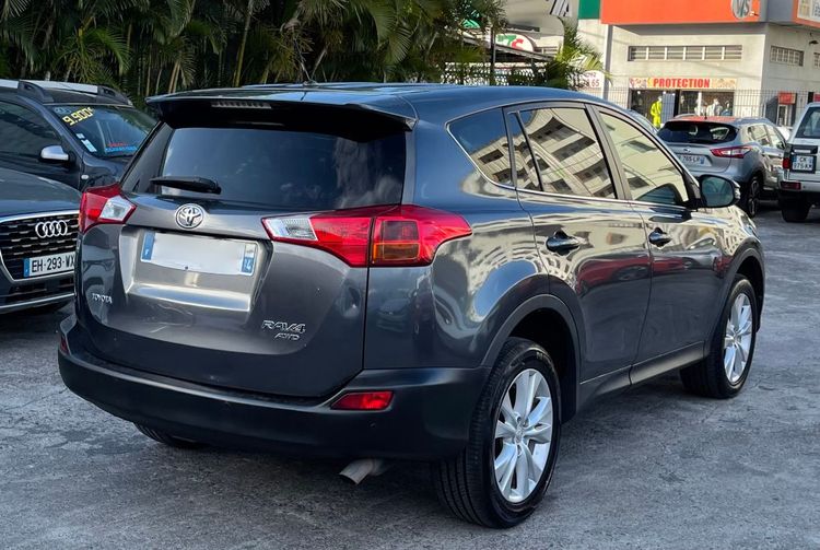 voiture occasion TOYOTA RAV4 à la Réunion disponible sur noutlauto.re