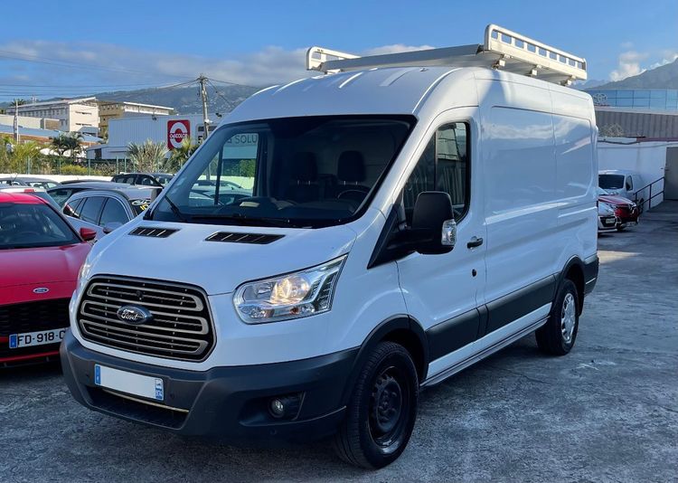 voiture occasion FORD TRANSIT à la Réunion disponible sur noutlauto.re