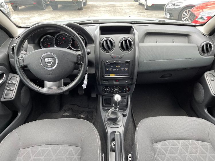 voiture occasion DACIA DUSTER à la Réunion disponible sur noutlauto.re
