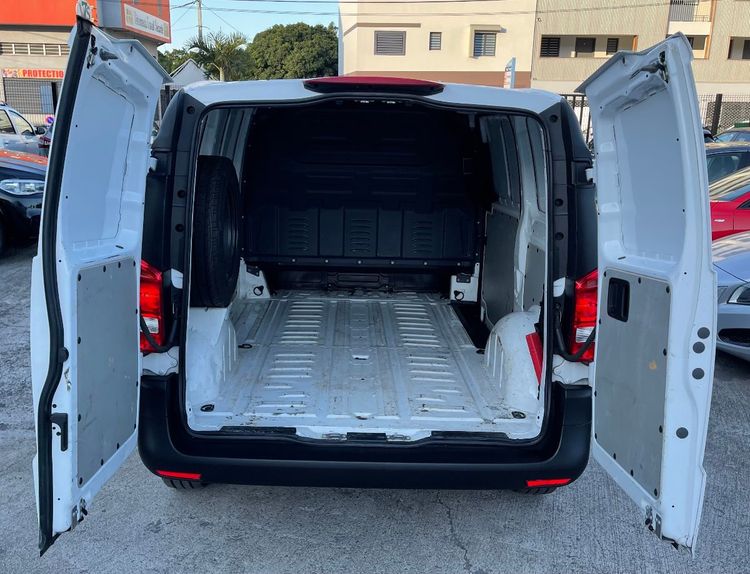 voiture occasion MERCEDES VITO à la Réunion disponible sur noutlauto.re