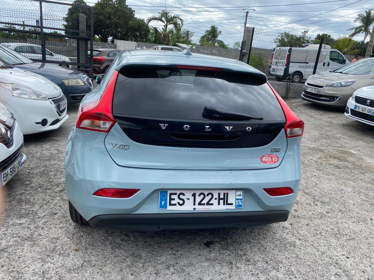 voiture occasion VOLVO V 40 à la Réunion disponible sur noutlauto.re