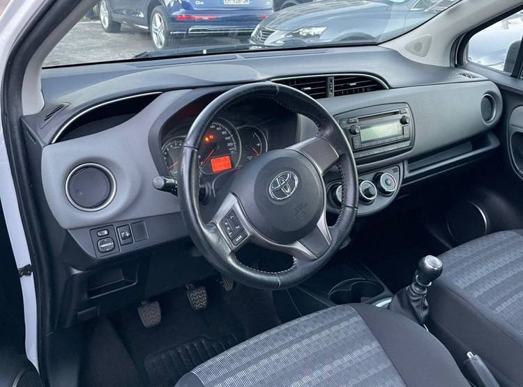 voiture occasion TOYOTA YARIS à la Réunion disponible sur noutlauto.re