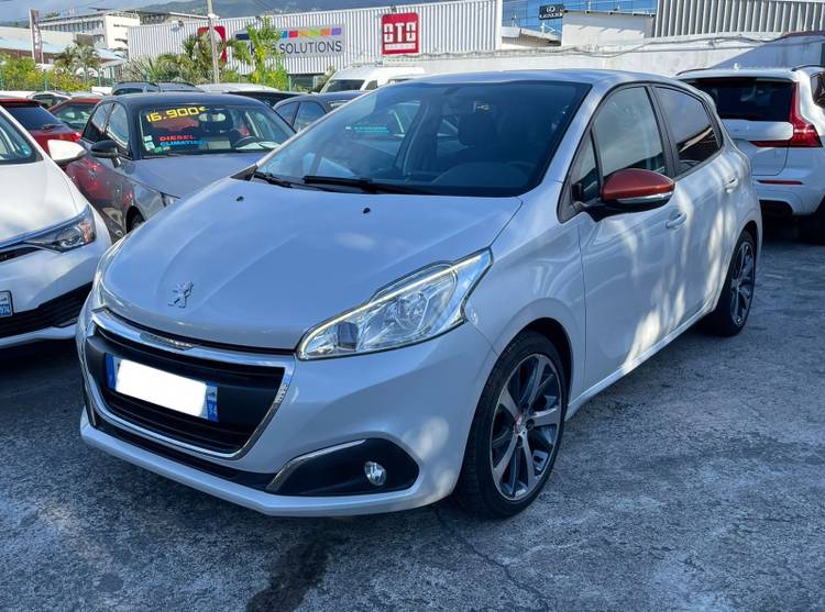 voiture occasion PEUGEOT 208 à la Réunion disponible sur noutlauto.re