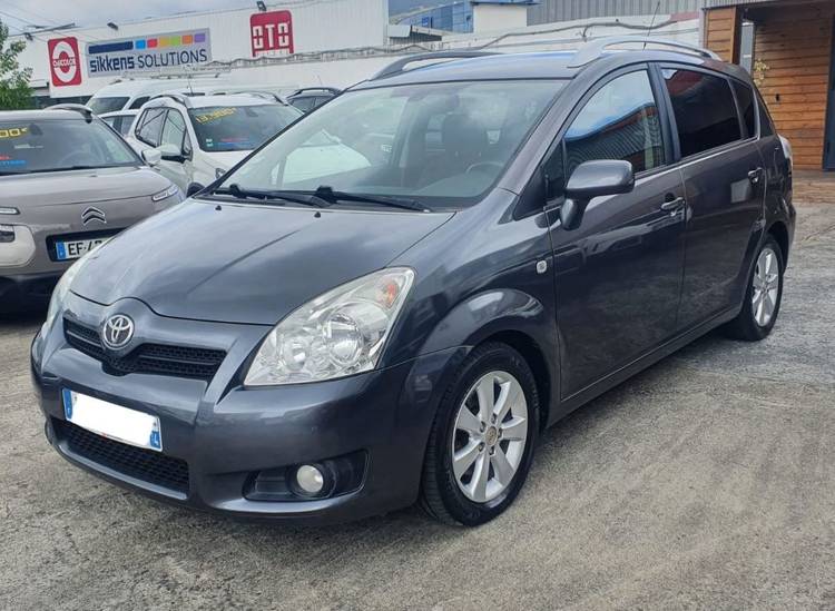 voiture occasion TOYOTA COROLLA VERSO à la Réunion disponible sur noutlauto.re