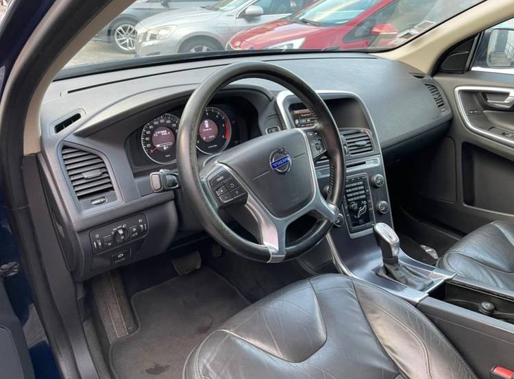 voiture occasion VOLVO XC 60 à la Réunion disponible sur noutlauto.re
