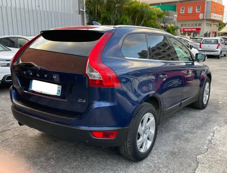 voiture occasion VOLVO XC 60 à la Réunion disponible sur noutlauto.re