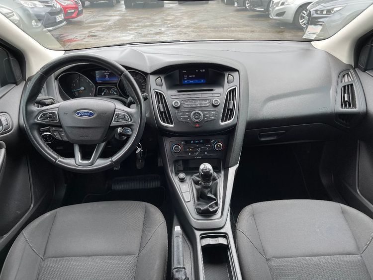 voiture occasion FORD FOCUS à la Réunion disponible sur noutlauto.re