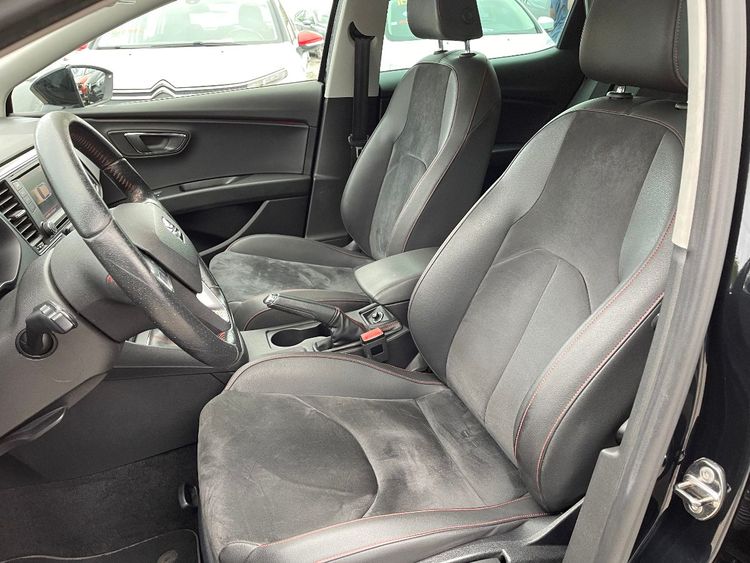 voiture occasion SEAT LEON à la Réunion disponible sur noutlauto.re