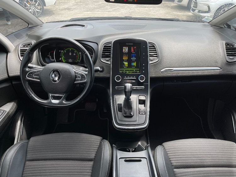 voiture occasion RENAULT GRAND SCENIC à la Réunion disponible sur noutlauto.re