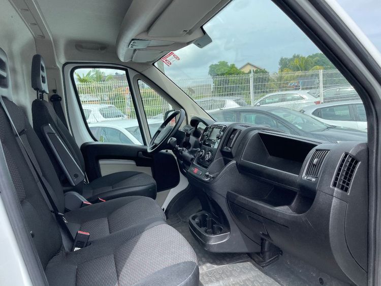 voiture occasion PEUGEOT BOXER à la Réunion disponible sur noutlauto.re