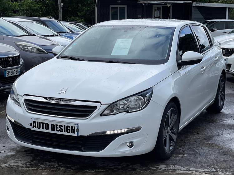 voiture occasion PEUGEOT 308 à la Réunion disponible sur noutlauto.re