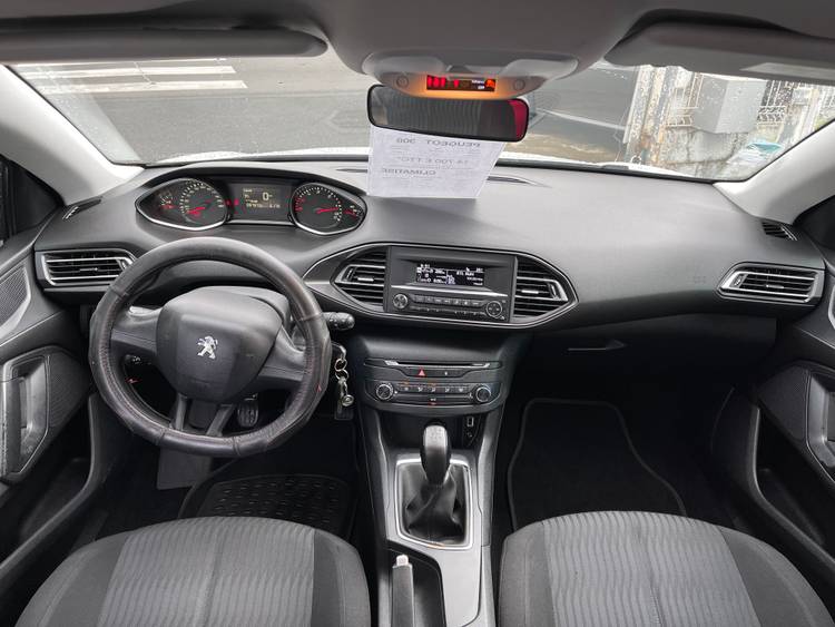 voiture occasion PEUGEOT 308 à la Réunion disponible sur noutlauto.re