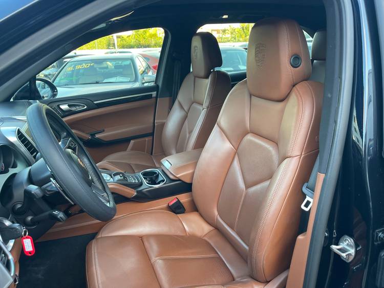 voiture occasion PORSCHE CAYENNE à la Réunion disponible sur noutlauto.re