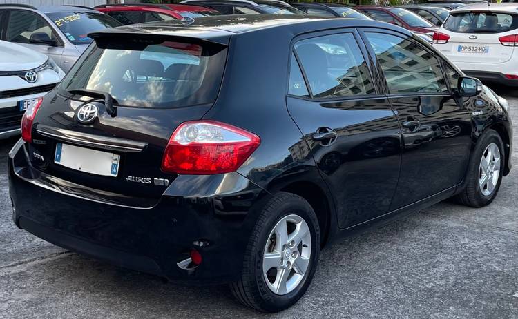 voiture occasion TOYOTA AURIS à la Réunion disponible sur noutlauto.re