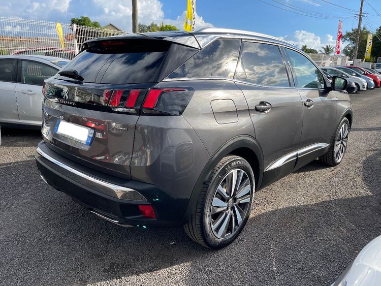 voiture occasion PEUGEOT 3008 à la Réunion disponible sur noutlauto.re