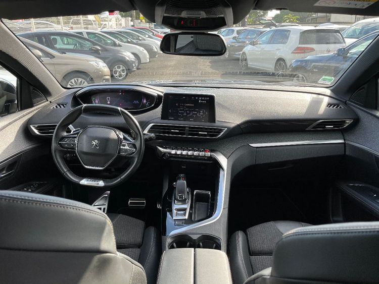 voiture occasion PEUGEOT 3008 à la Réunion disponible sur noutlauto.re