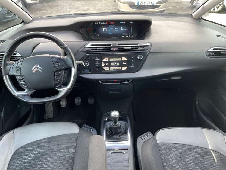 voiture occasion CITROEN C4 PICASSO à la Réunion disponible sur noutlauto.re