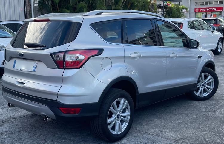 voiture occasion FORD KUGA à la Réunion disponible sur noutlauto.re