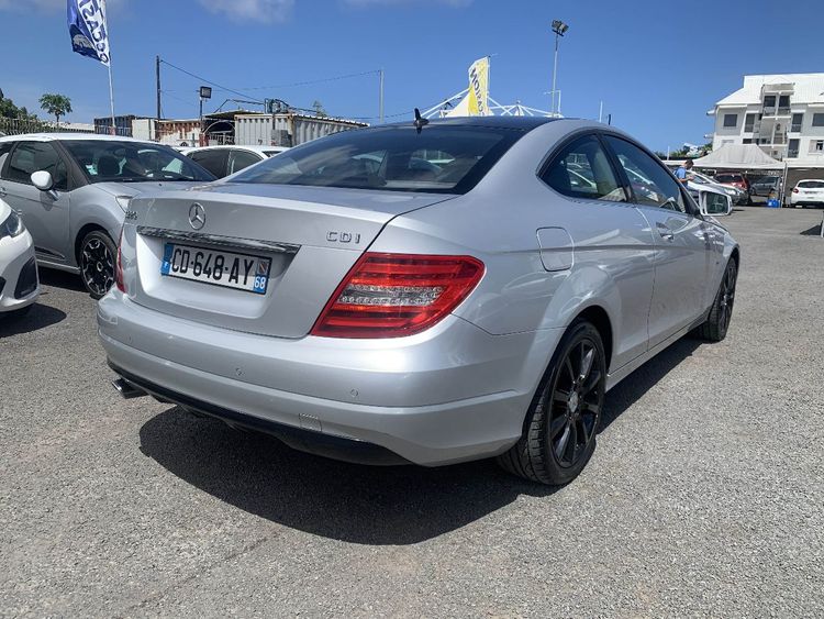 voiture occasion MERCEDES CLASSE C à la Réunion disponible sur noutlauto.re