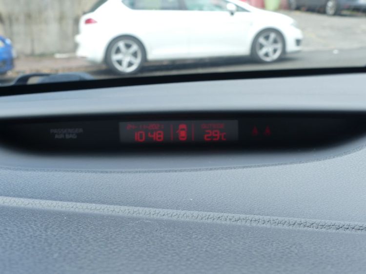 voiture occasion KIA CEE-D à la Réunion disponible sur noutlauto.re