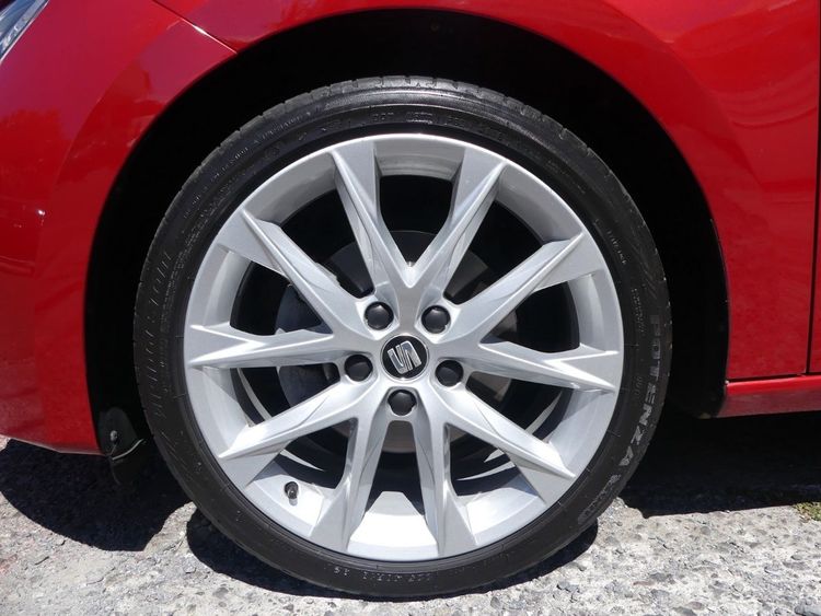 voiture occasion SEAT LEON à la Réunion disponible sur noutlauto.re