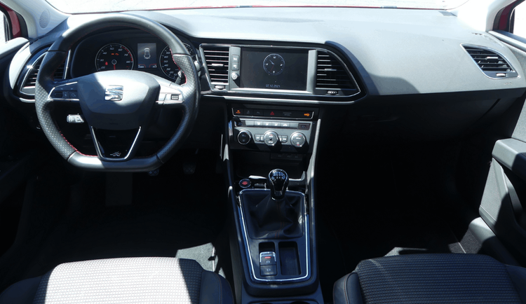 voiture occasion SEAT LEON à la Réunion disponible sur noutlauto.re