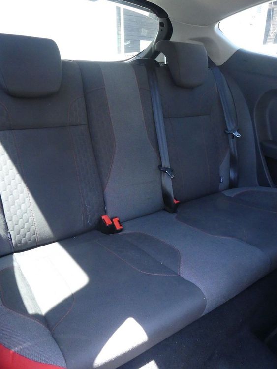voiture occasion FORD FIESTA à la Réunion disponible sur noutlauto.re