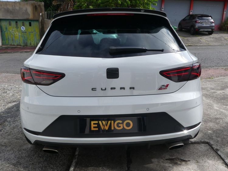 voiture occasion SEAT LEON à la Réunion disponible sur noutlauto.re