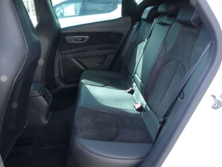 voiture occasion SEAT LEON à la Réunion disponible sur noutlauto.re