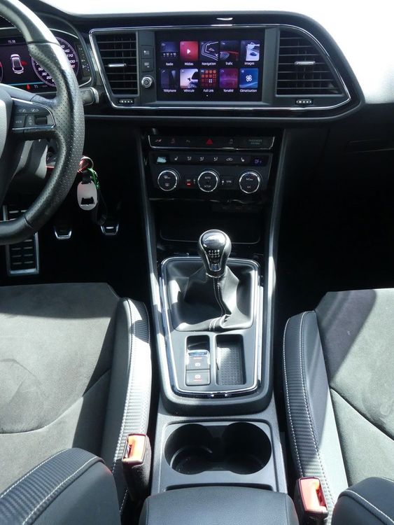 voiture occasion SEAT LEON à la Réunion disponible sur noutlauto.re