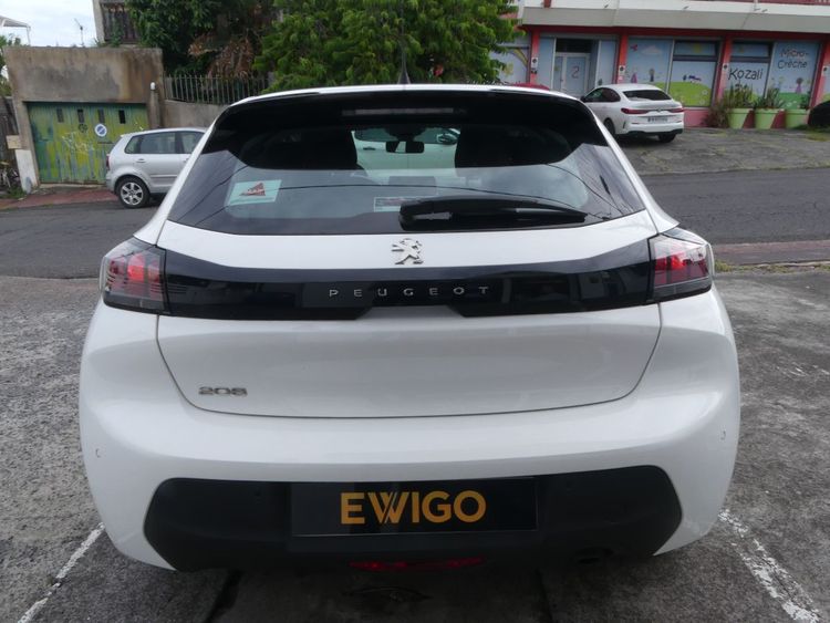 voiture occasion PEUGEOT 208 à la Réunion disponible sur noutlauto.re