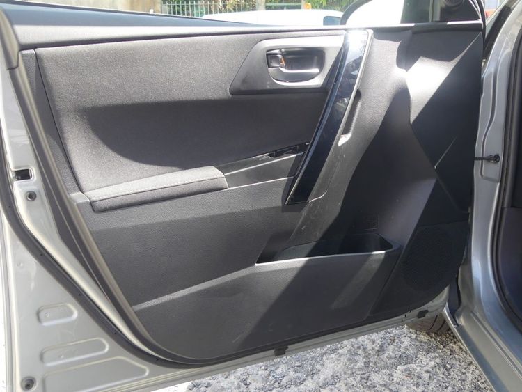 voiture occasion TOYOTA AURIS à la Réunion disponible sur noutlauto.re
