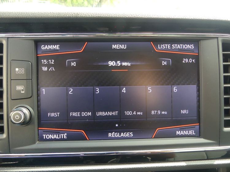 voiture occasion SEAT LEON à la Réunion disponible sur noutlauto.re