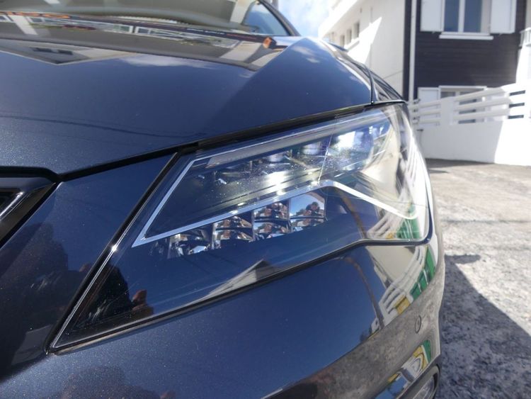 voiture occasion SEAT LEON à la Réunion disponible sur noutlauto.re
