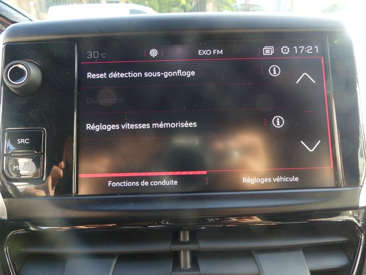 voiture occasion PEUGEOT 208 à la Réunion disponible sur noutlauto.re