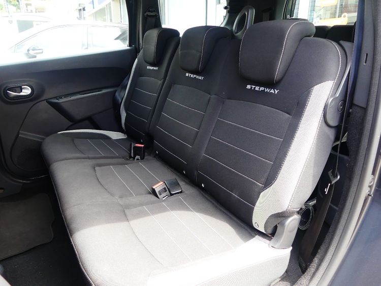 voiture occasion DACIA LODGY à la Réunion disponible sur noutlauto.re