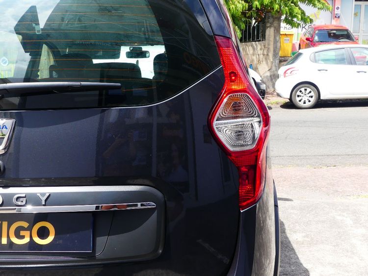 voiture occasion DACIA LODGY à la Réunion disponible sur noutlauto.re