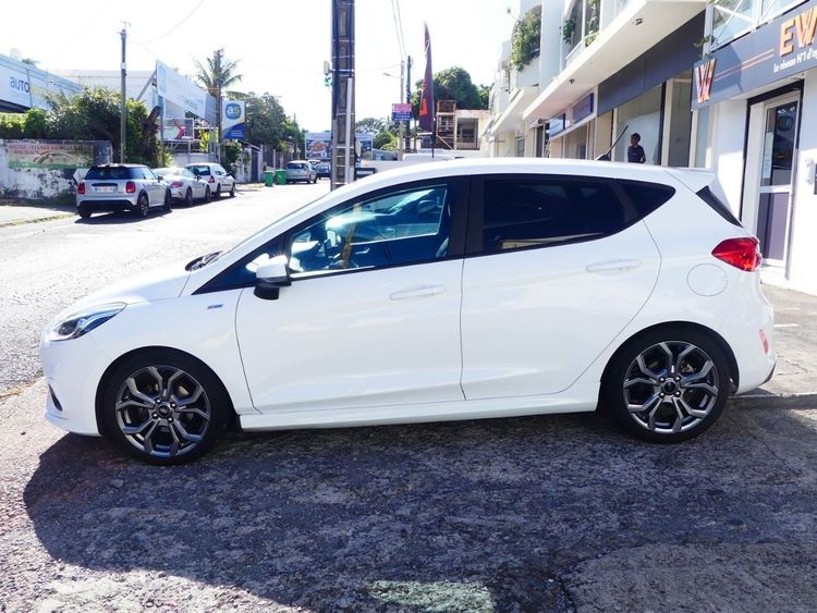 voiture occasion FORD FIESTA à la Réunion disponible sur noutlauto.re