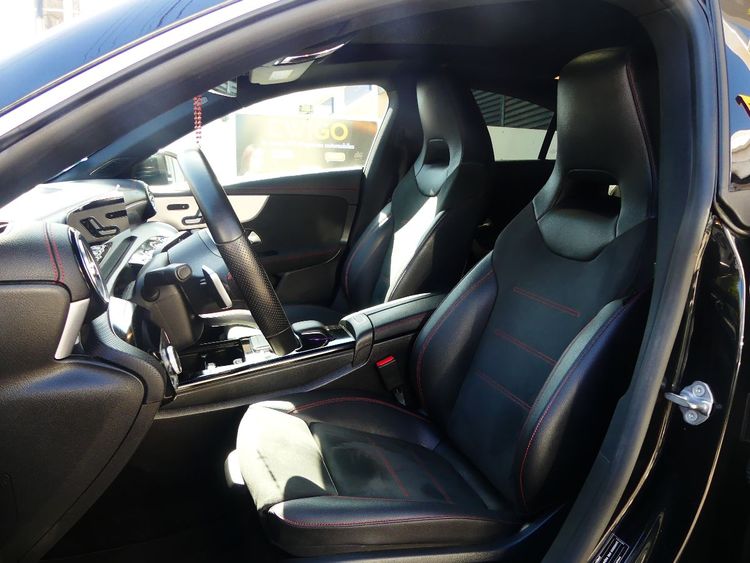 voiture occasion MERCEDES CLASSE CLA à la Réunion disponible sur noutlauto.re