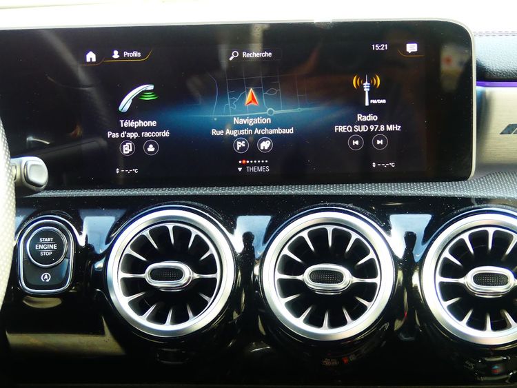 voiture occasion MERCEDES CLASSE CLA à la Réunion disponible sur noutlauto.re