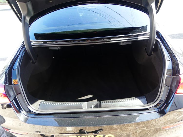 voiture occasion MERCEDES CLASSE CLA à la Réunion disponible sur noutlauto.re