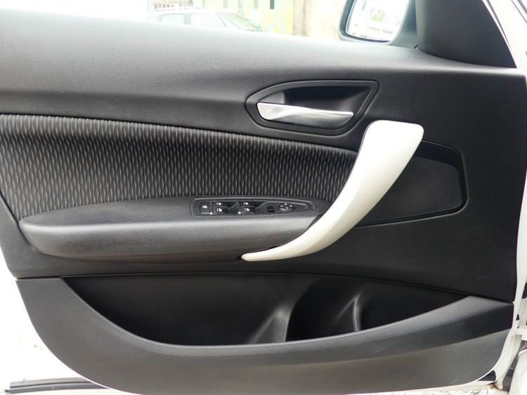 voiture occasion BMW SERIE 1 à la Réunion disponible sur noutlauto.re